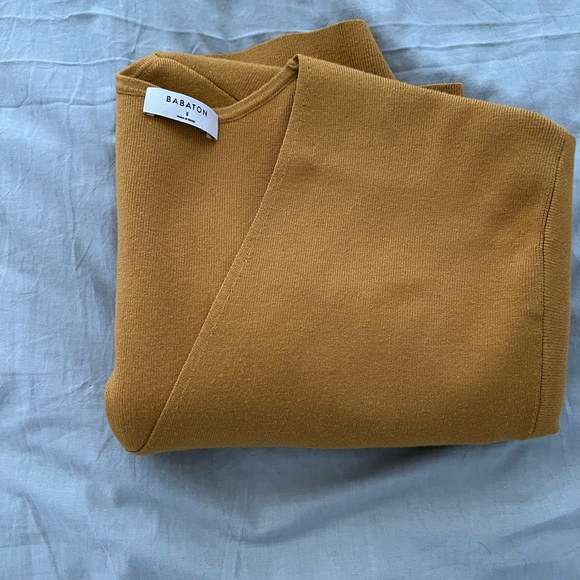 Aritzia Babaton Balloon sleeve mustard sweater S - Picture 5 of 9